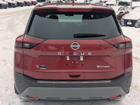 Used 2022 Nissan Rogue SV w/ SV Premium Package image 6