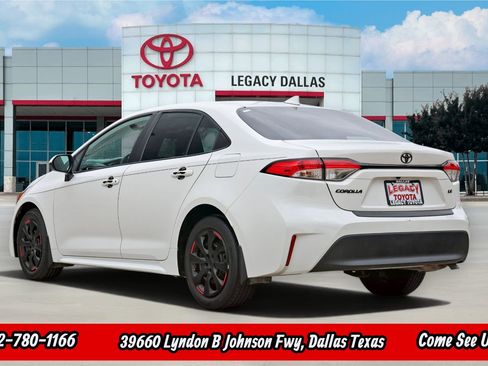 Used 2024 Toyota Corolla LE FWD image 7