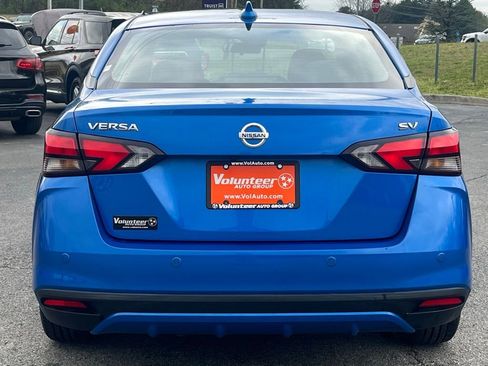 Used 2021 Nissan Versa SV image 7