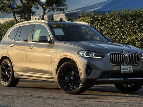 Used 2024 BMW X3 xDrive30i image 2