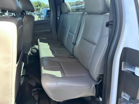 Used 2013 Chevrolet Silverado 1500 W/T w/ Skid Plate Package AWD/4WD image 15