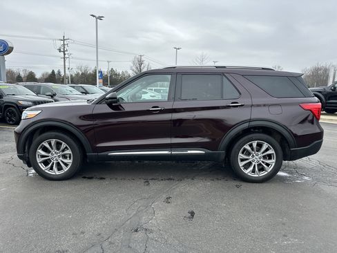 Certified 2023 Ford Explorer Limited w/ Limited Technology Package image 7