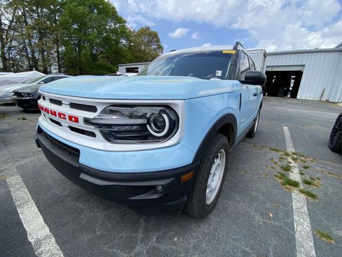 Used 2023 Ford Bronco Sport Heritage image 3