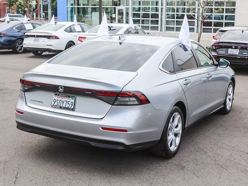 Used 2025 Honda Accord LX image 5
