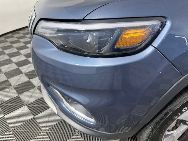 Used 2019 Jeep Cherokee Limited AWD/4WD image 31