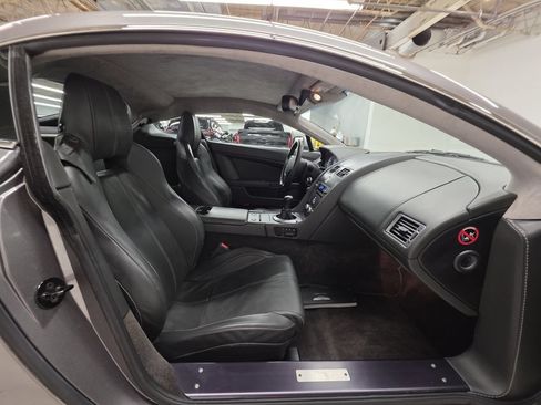 Used 2007 Aston Martin V8 Vantage Coupe RWD image 9