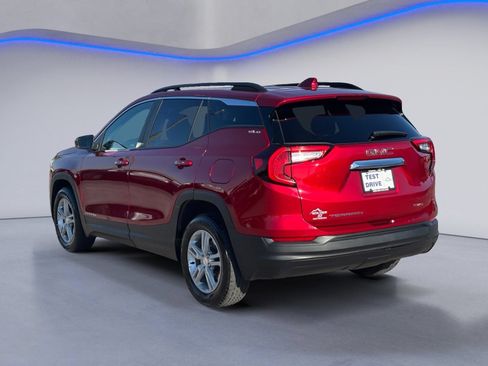 Used 2023 GMC Terrain SLE w/ Driver Convenience Package AWD/4WD image 3
