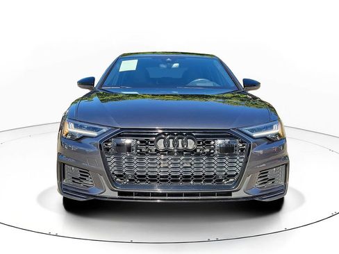 Used 2021 Audi S6 Prestige w/ Prestige Package image 2