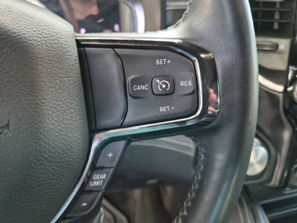 Used 2024 RAM 1500 Limited AWD/4WD image 21