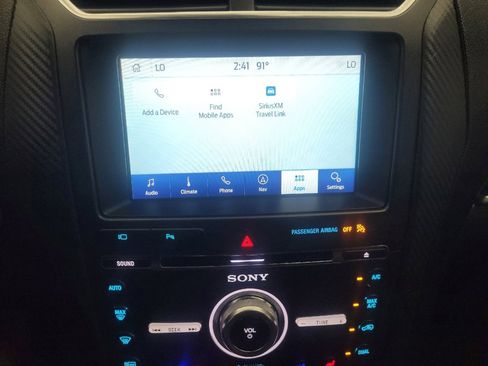 Used 2018 Ford Explorer Limited AWD/4WD image 25
