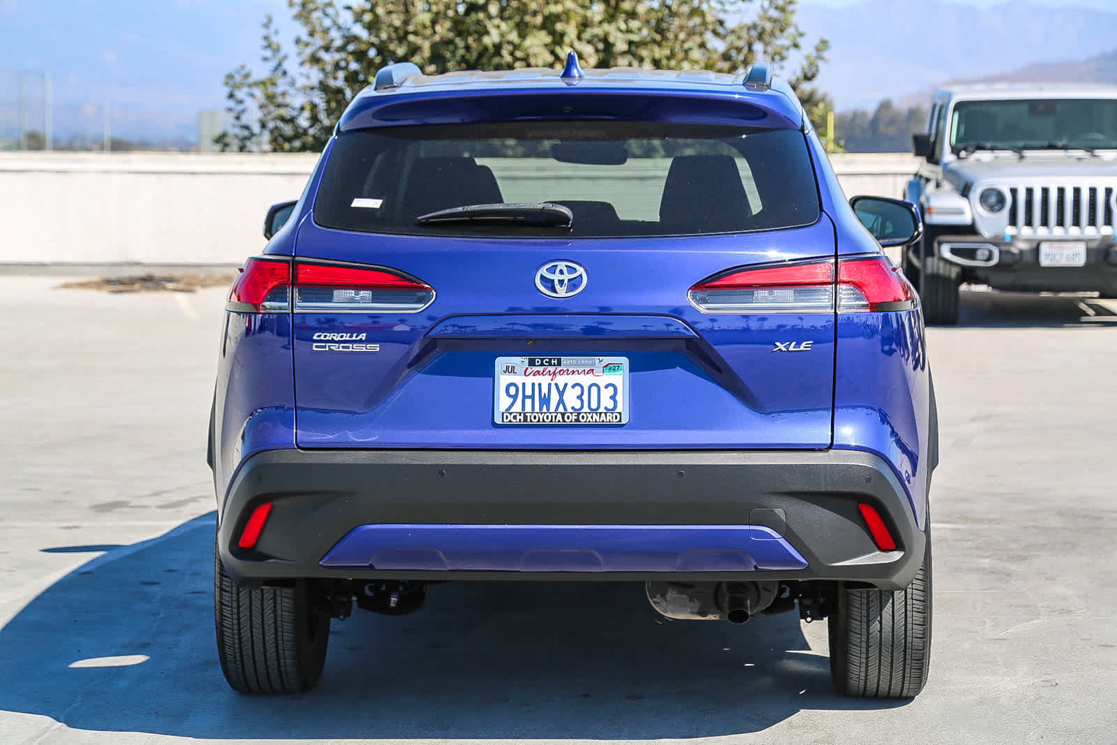 Used 2023 Toyota Corolla Cross XLE w/ Convenience Package FWD image 6