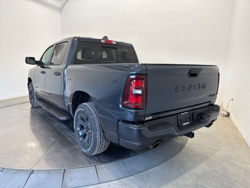 New 2026 RAM 1500 Express AWD/4WD image 5