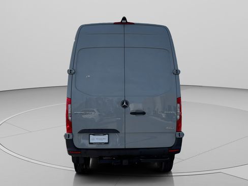 New 2025 Mercedes-Benz Sprinter 2500 image 4