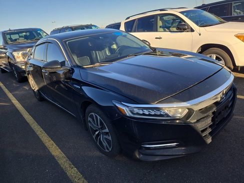 Used 2018 Honda Accord EX-L image 3