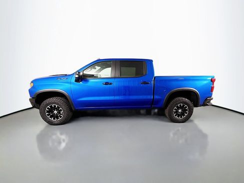 Used 2024 Chevrolet Silverado 1500 ZR2 w/ LPO, Dark Essentials Package image 4