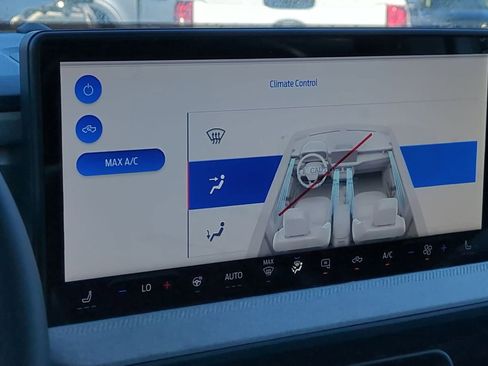 New 2025 Ford Maverick XLT w/ XLT Luxury Package image 30