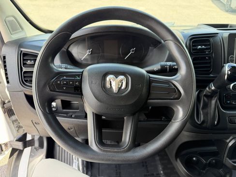 Used 2023 RAM ProMaster 2500 FWD image 16