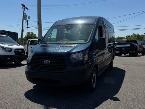 Used 2019 Ford Transit 250 148 Medium Roof RWD image 1