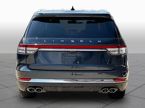 Used 2023 Lincoln Aviator Reserve w/ Equipment Group 201A AWD/4WD image 5