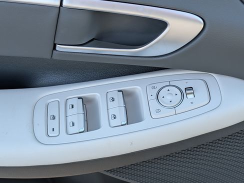 New 2026 Hyundai Sonata SEL image 6