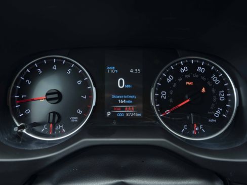 Used 2022 Toyota RAV4 LE FWD image 20