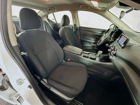 Used 2024 Nissan Sentra S image 28