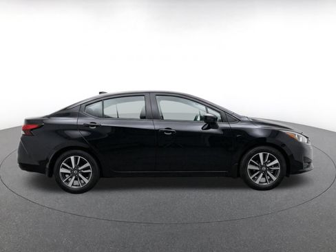 Used 2025 Nissan Versa SV FWD image 14