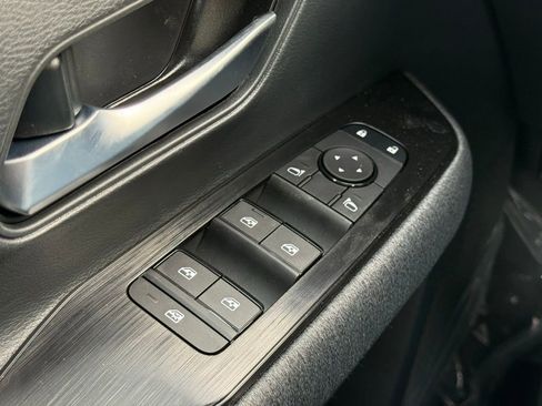 New 2026 Nissan Kicks SV w/ SV Premium Package image 13