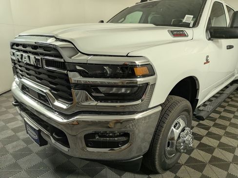 New 2026 RAM 3500 Tradesman AWD/4WD image 11