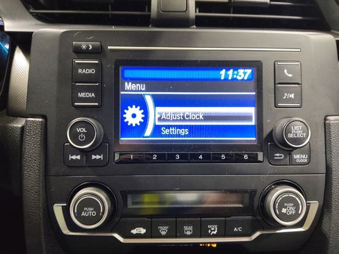 Used 2019 Honda Civic LX image 25