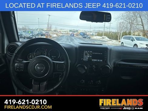Used 2017 Jeep Wrangler Unlimited Sahara image 8