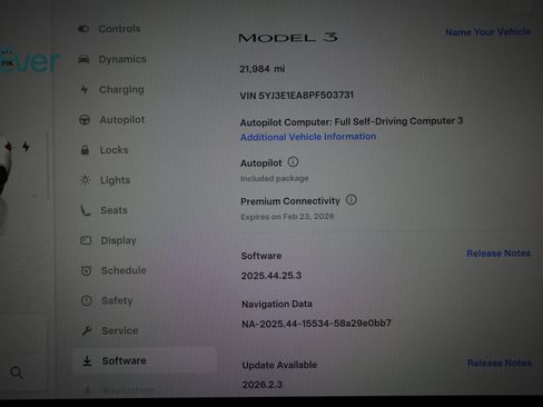 Used 2023 Tesla Model 3 Standard Range image 28