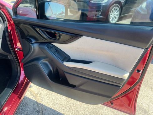 Used 2018 Subaru Impreza 2.0i image 18