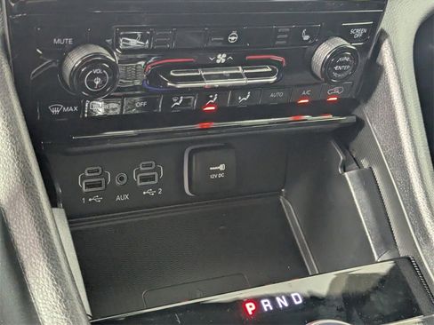 New 2025 Jeep Grand Cherokee Altitude image 22