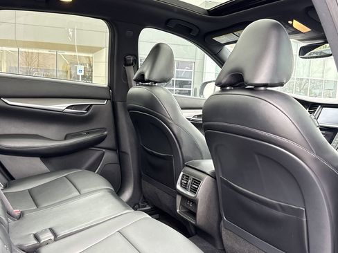 Used 2022 INFINITI QX50 Luxe w/ Appearance Package image 19