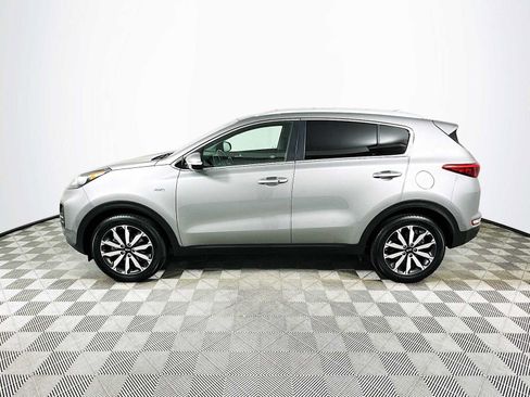 Used 2019 Kia Sportage EX AWD/4WD image 4