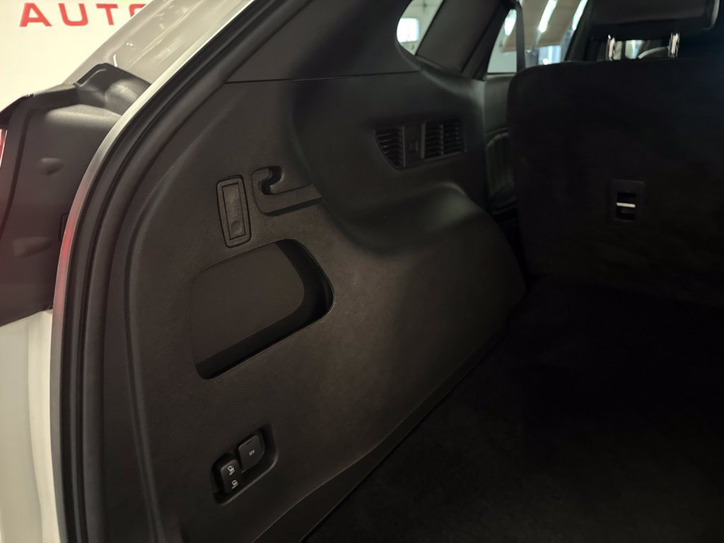 Used 2023 Ford Edge ST AWD/4WD image 30