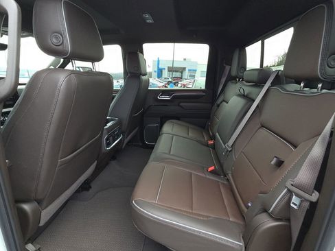 Used 2025 GMC Sierra 2500 Denali w/ Denali Reserve Package image 31