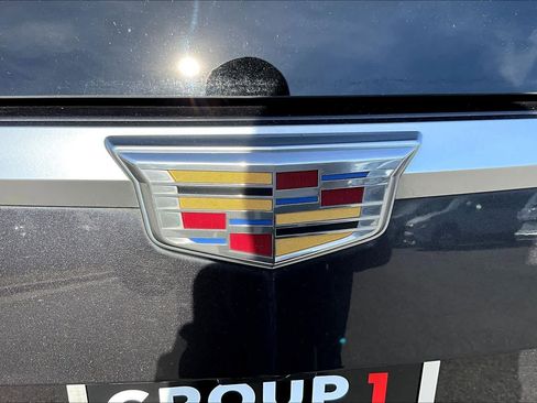 Used 2018 Cadillac Escalade Luxury image 29