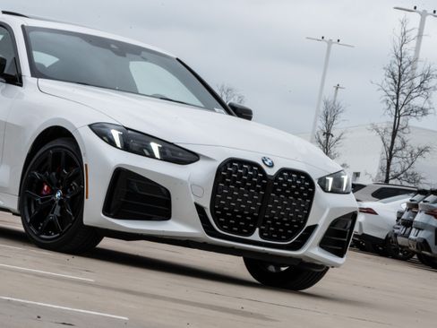 New 2026 BMW 430i xDrive Coupe w/ M Sport Package AWD/4WD image 5