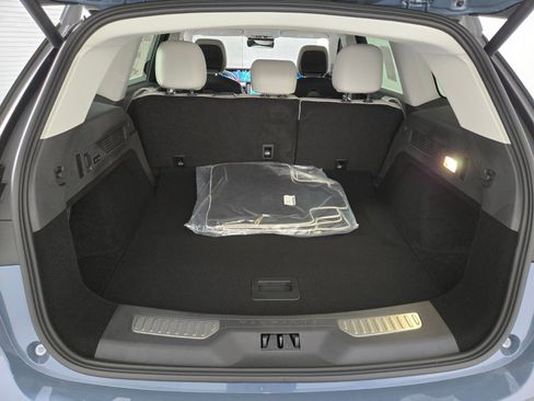 New 2026 Lincoln Nautilus Premier w/ Equipment Group 102A image 17