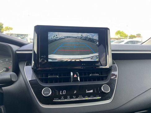Used 2023 Toyota Corolla LE image 22