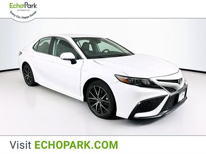 Used 2023 Toyota Camry SE
