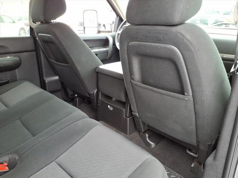 Used 2010 GMC Sierra 2500 SLE w/ SLE Preferred Package image 15