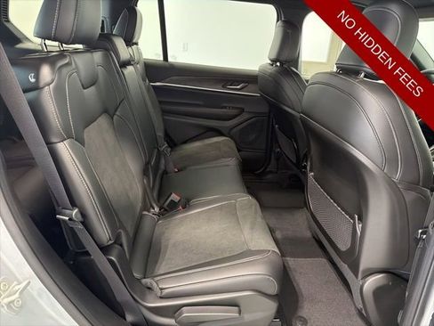 New 2026 Jeep Grand Cherokee L 4WD image 22