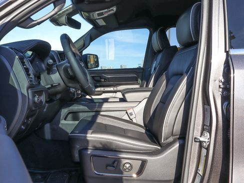 New 2026 RAM 1500 Limited image 16