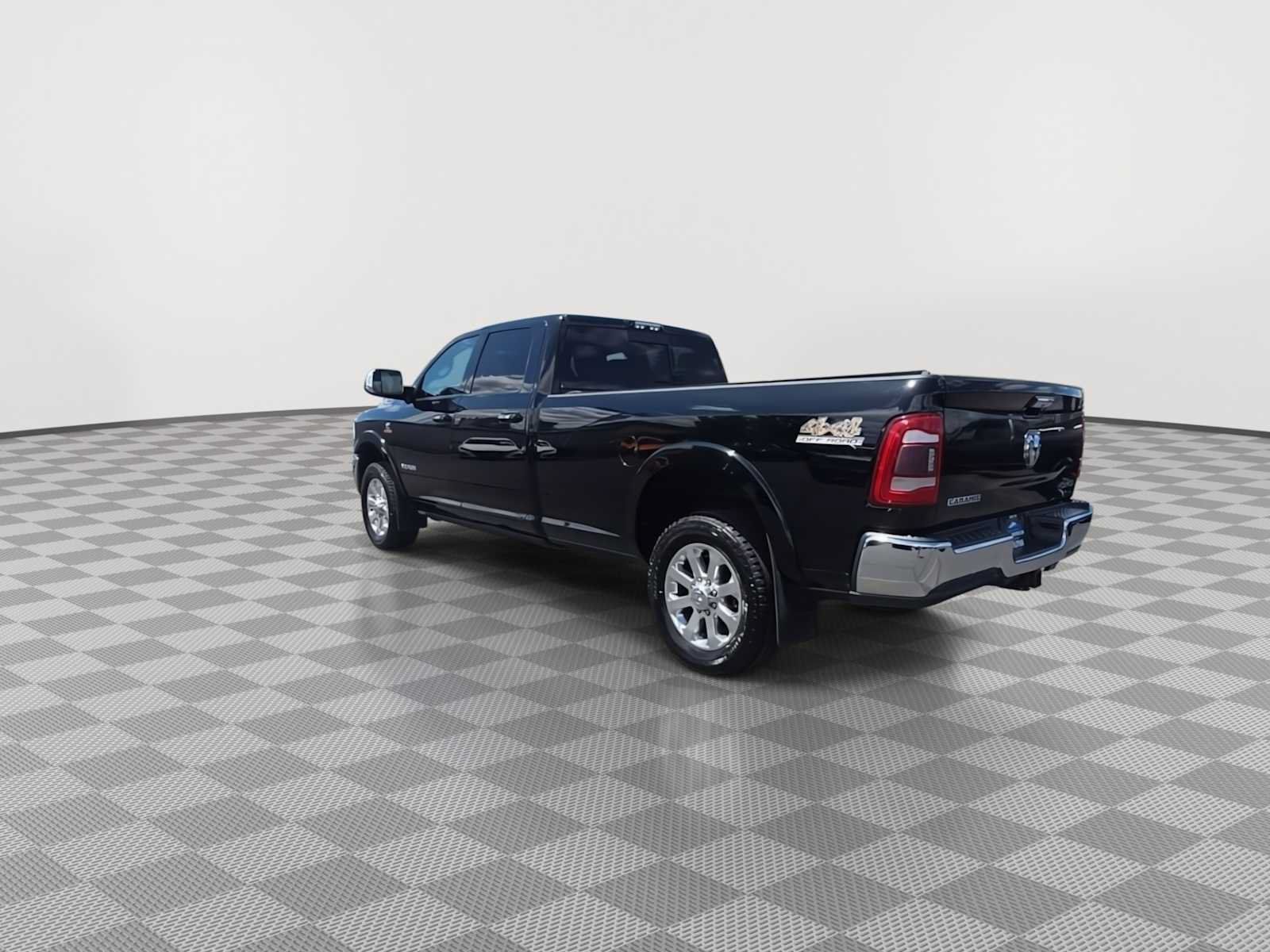 Used 2020 RAM 3500 Laramie AWD/4WD image 6