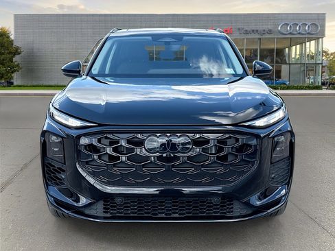 New 2026 Audi Q3 quattro 2.0T AWD/4WD image 8