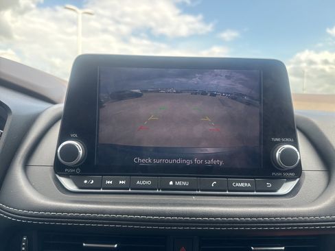 Certified 2023 Nissan Rogue S image 40