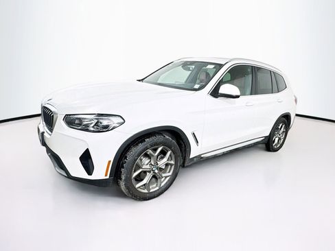 Used 2023 BMW X3 xDrive30i w/ Premium Package image 4
